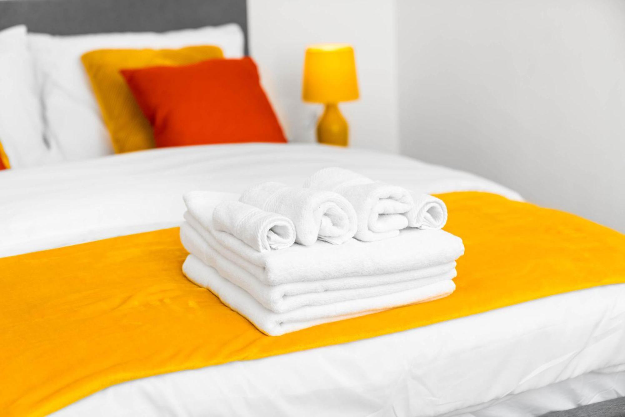 Apartamento Luxury New House With Free Parking Birmingam Exterior foto